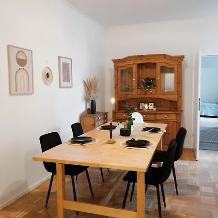 Appartement Bismarck - Central, Cozy & Family-friendly In Naehe Messe