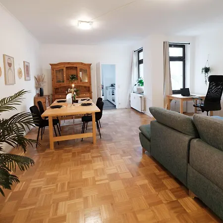 Bismarck - Central, Cozy & Family-friendly In Naehe Messe Daire