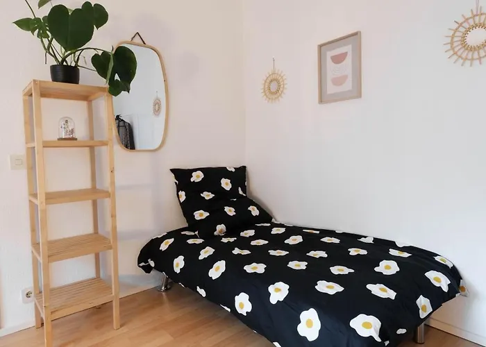 Bismarck - Central, Cozy & Family-friendly In Apartamento Essen