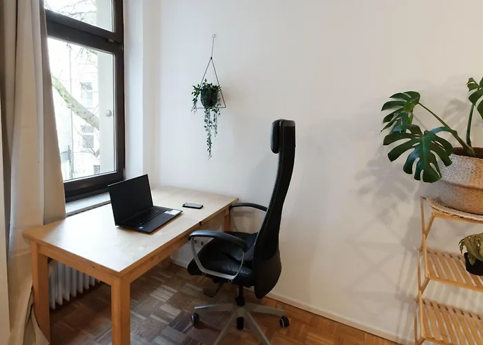 Bismarck - Central, Cozy & Family-friendly In Naehe Messe Appartamento *